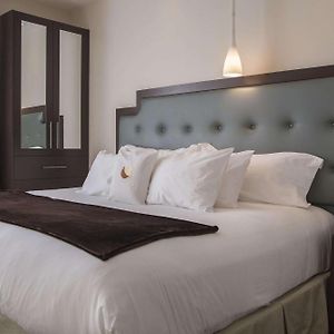 Chambre Lit King-Size d'Angle